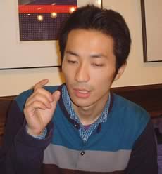 Poster Cover�̗�؊�O�F����