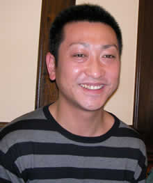 �R�{�^����