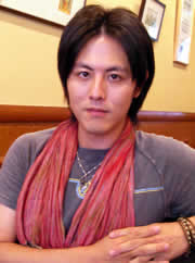 ��،��l����